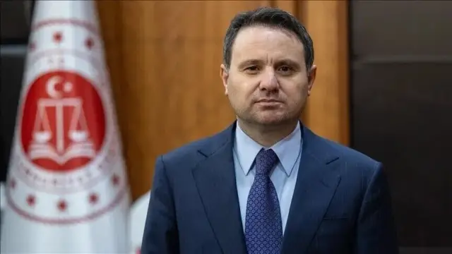وزير العدل غورليك في أضنة: الحزمة القضائية الثالثة عشرة مخطط لها في أكتوبر