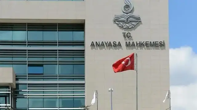 AYMden arabuluculuk ve işe iade kararı - Son Dakika Flaş Haberler