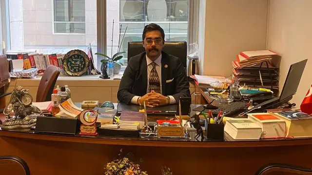 إيقاف المدعي العام أوتشوك عن العمل وصدور أمر بتوقيفه