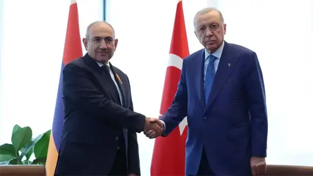 أردوغان يدعو باشينيان إلى قمة قادة COP31