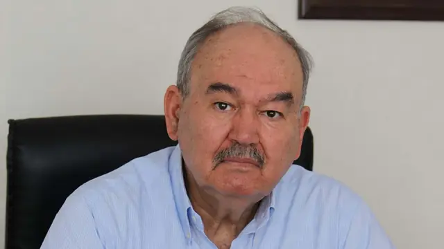 وفاة رئيس بلدية إزمير الأسبق برهان أوزفطورة
