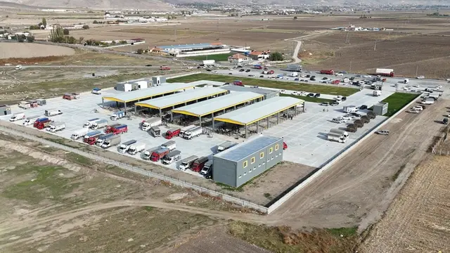إغلاق سوق الحيوانات الحية في قيصري بسبب مرض الحمى القلاعية